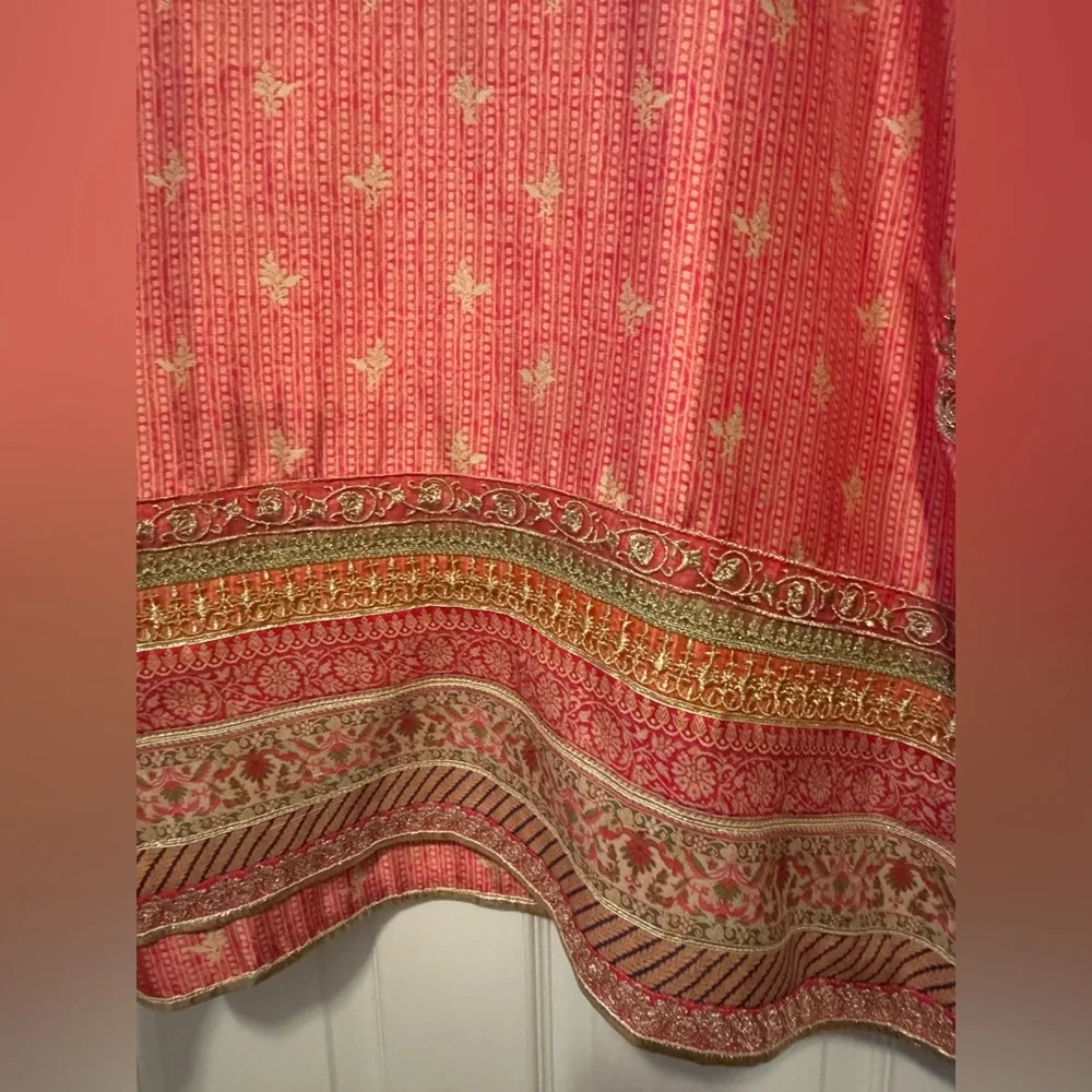 Pakistani/Indian designer wear - Picture 3 of 14